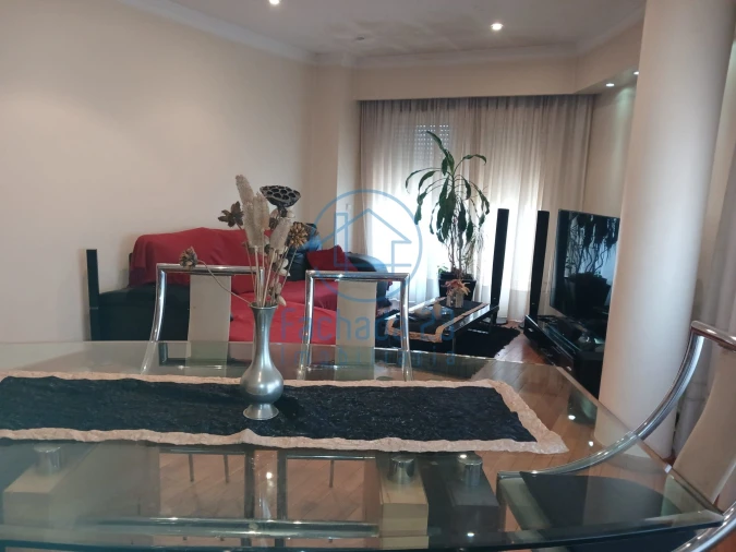 Apartamento T2 para Venda em Santa Marinha e São Pedro da Afurada Foto 4