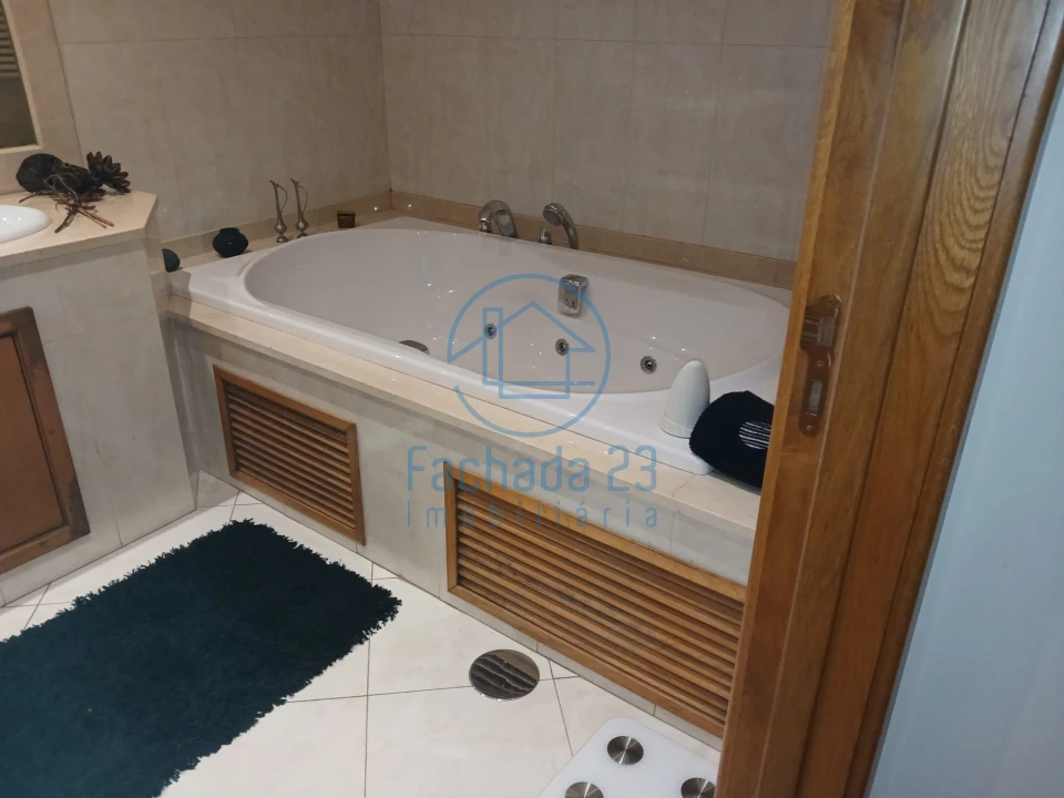 Apartamento T2 para Venda em Santa Marinha e São Pedro da Afurada Foto 17