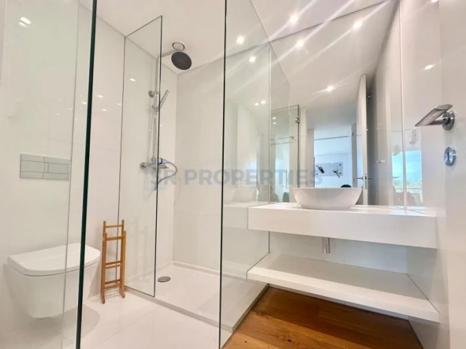 Apartamento T2 para Venda em Quarteira Foto 10