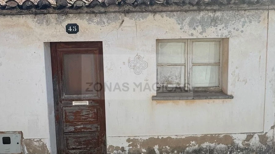 Moradia T1 para Venda em Lagos (São Sebastião e Santa Maria)