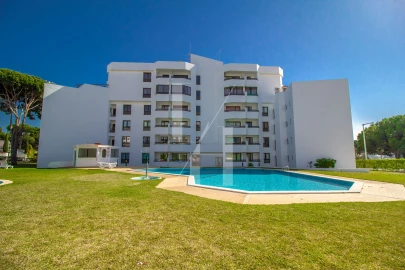 Apartamento T2 para Arrendamento em Quarteira