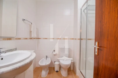 Apartamento T2 para Arrendamento em Quarteira