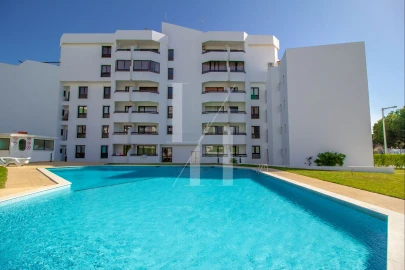 Apartamento T2 para Arrendamento em Quarteira