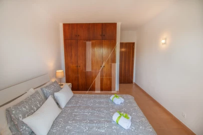 Apartamento T2 para Arrendamento em Quarteira