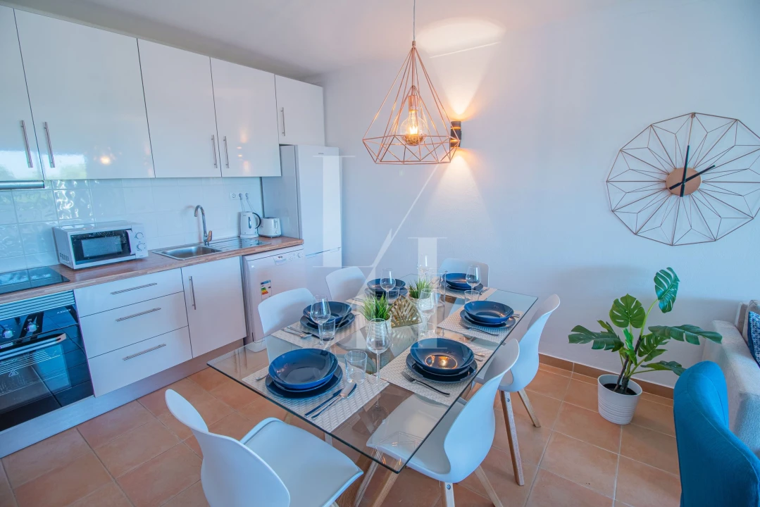 Apartamento T2 para Arrendamento em Quarteira Foto 10