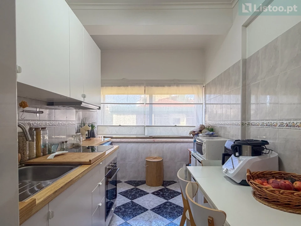 Apartamento T2 para Venda em Venteira Foto 12