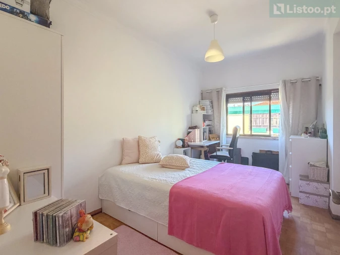 Apartamento T2 para Venda em Venteira Foto 18
