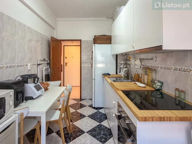 Apartamento T2 para Venda em Venteira Foto 13