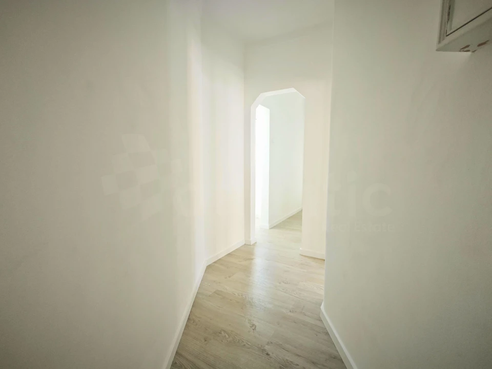 Apartamento T1 para Venda em São Vicente Foto 14