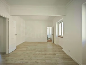 Apartamento T1 para Venda em São Vicente
