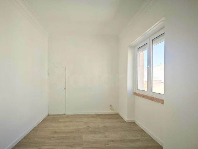 Apartamento T1 para Venda em São Vicente Foto 8