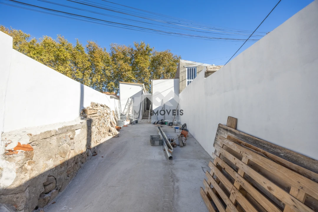 Moradia T3 para Venda em Santa Marinha e São Pedro da Afurada Foto 14