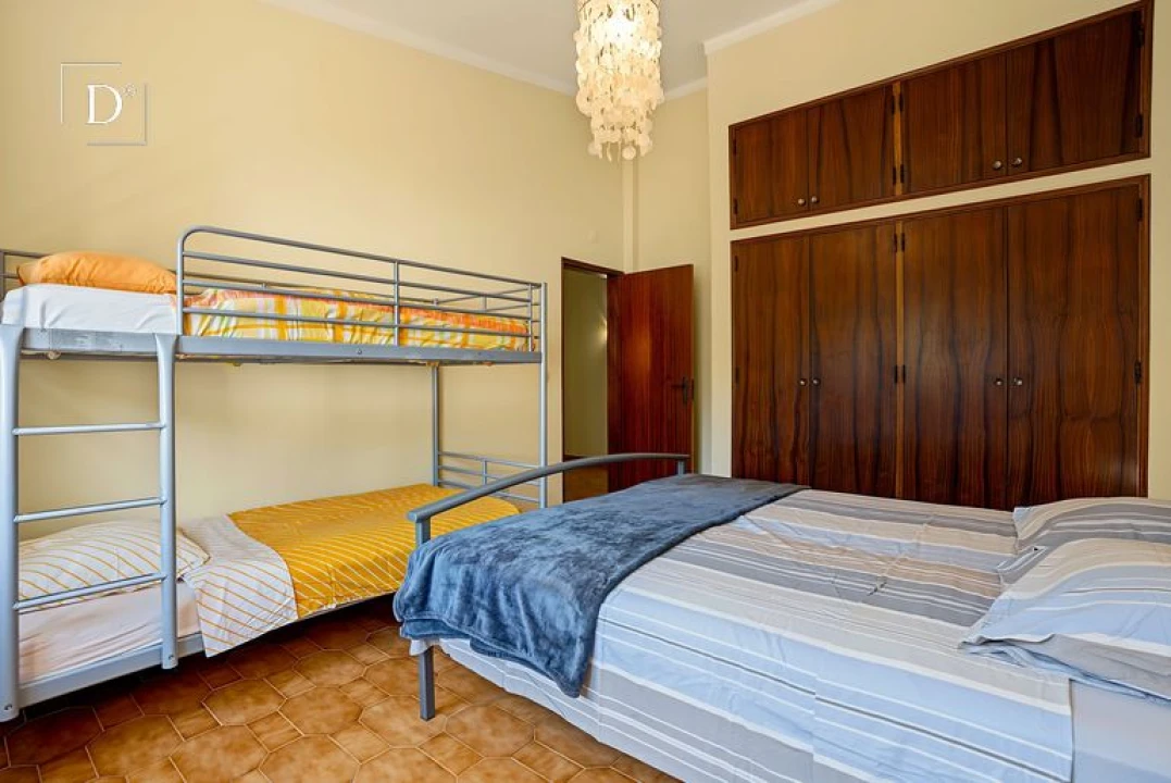 Moradia T3 para Venda em Olhão Foto 16
