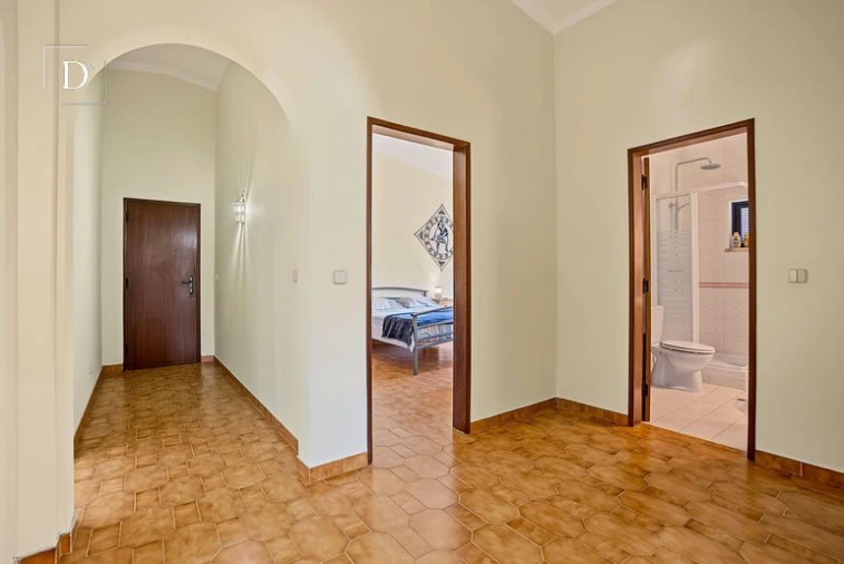 Moradia T3 para Venda em Olhão Foto 14