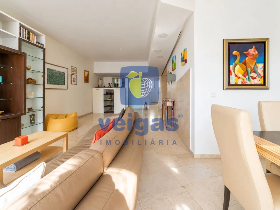 Apartamento T4 para Arrendamento em Arroios Foto 33