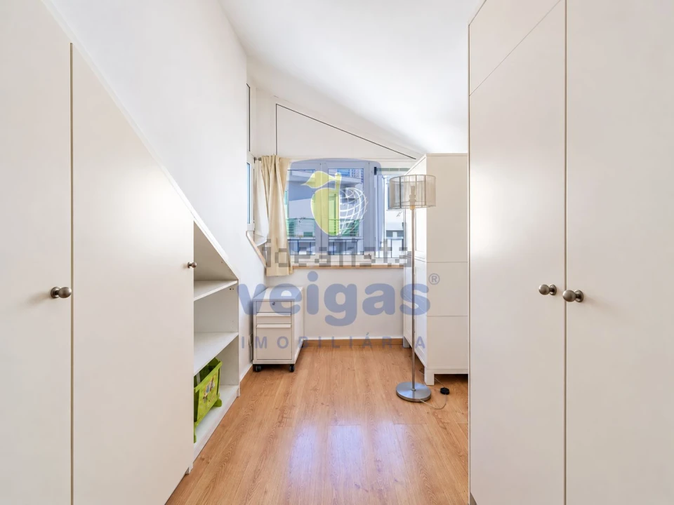 Apartamento T4 para Arrendamento em Arroios Foto 17