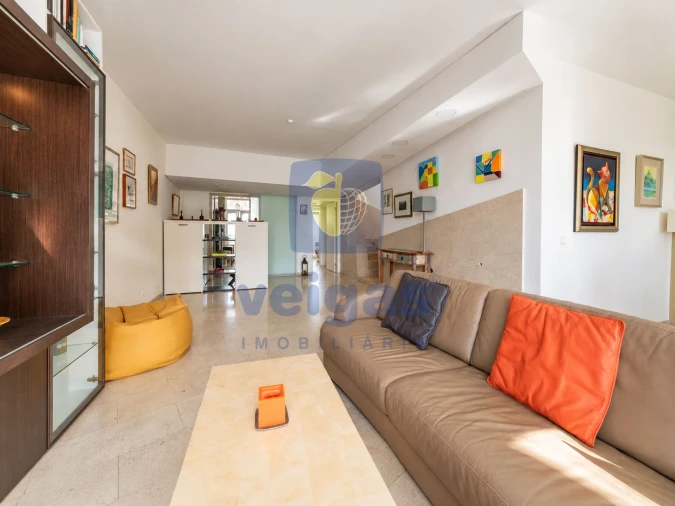 Apartamento T4 para Arrendamento em Arroios Foto 22
