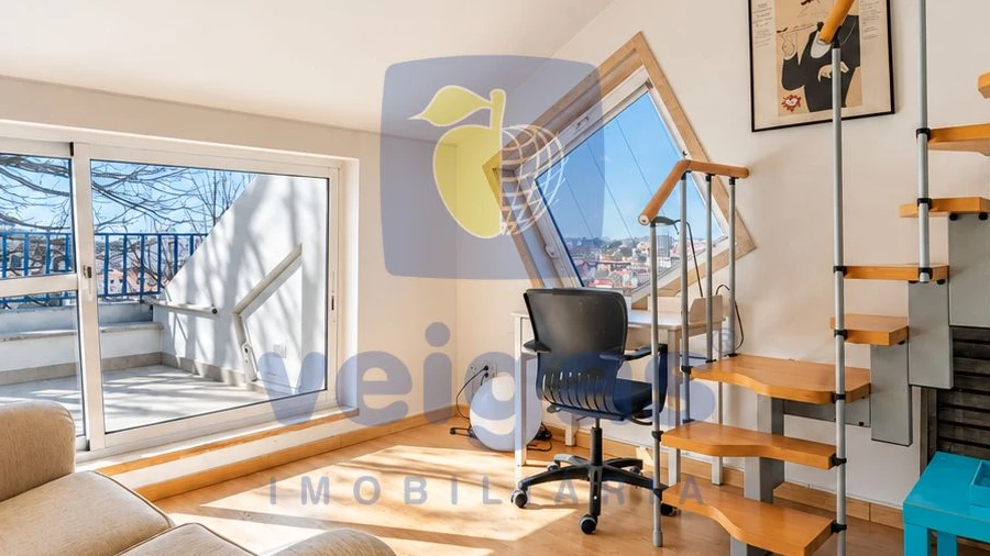 Apartamento T4 para Arrendamento em Arroios