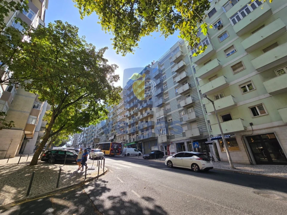 Apartamento T3 para Venda em São Domingos de Benfica Foto 6