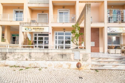 Apartamento T1 para Venda em Agualva e Mira-Sintra