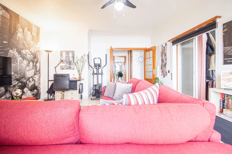 Apartamento T1 para Venda em Agualva e Mira-Sintra Foto 16
