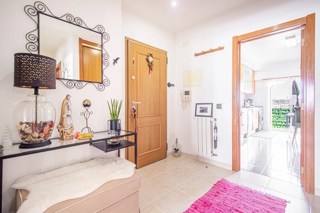 Apartamento T1 para Venda em Agualva e Mira-Sintra Foto 5
