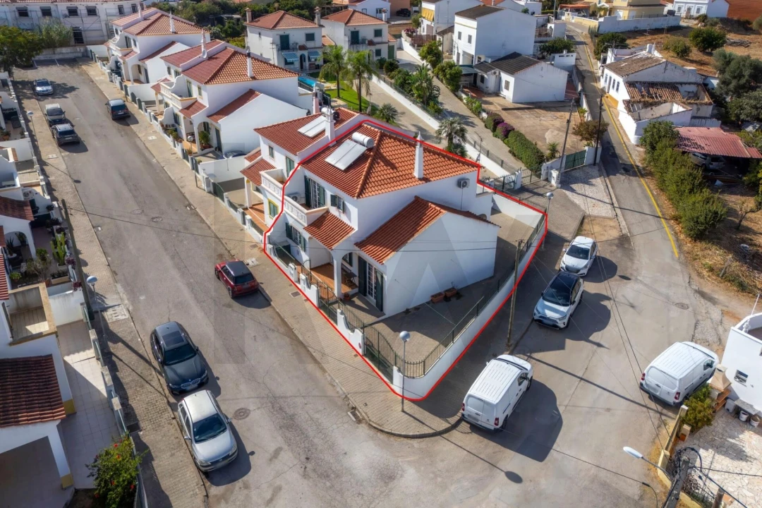 Moradia T3 para Venda em Vila Real de Santo Antonio Foto 58
