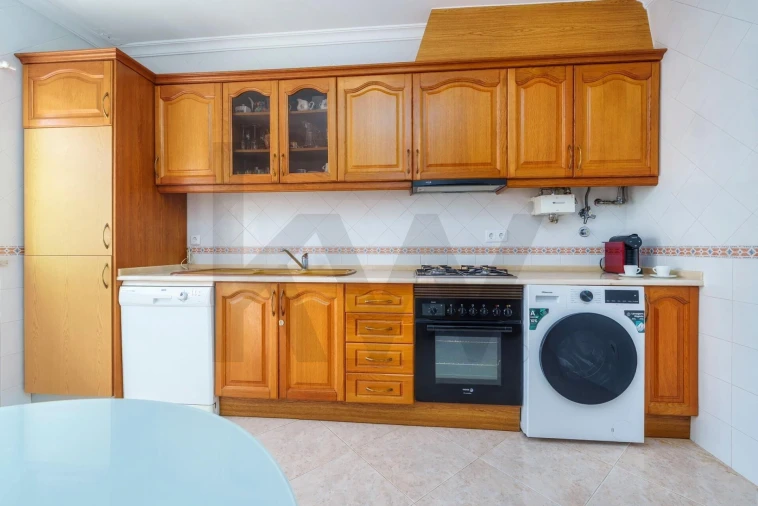 Moradia T3 para Venda em Vila Real de Santo Antonio Foto 3