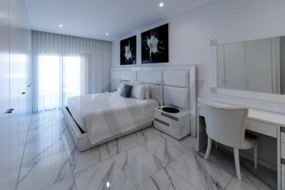 Apartamento T4 para Venda em Portimão