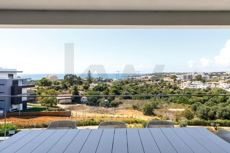 Apartamento T4 para Venda em Portimão Foto 31