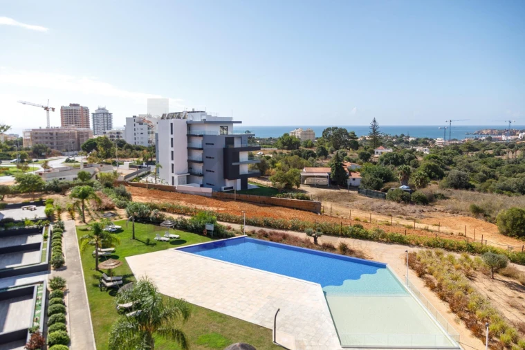 Apartamento T4 para Venda em Portimão Foto 10