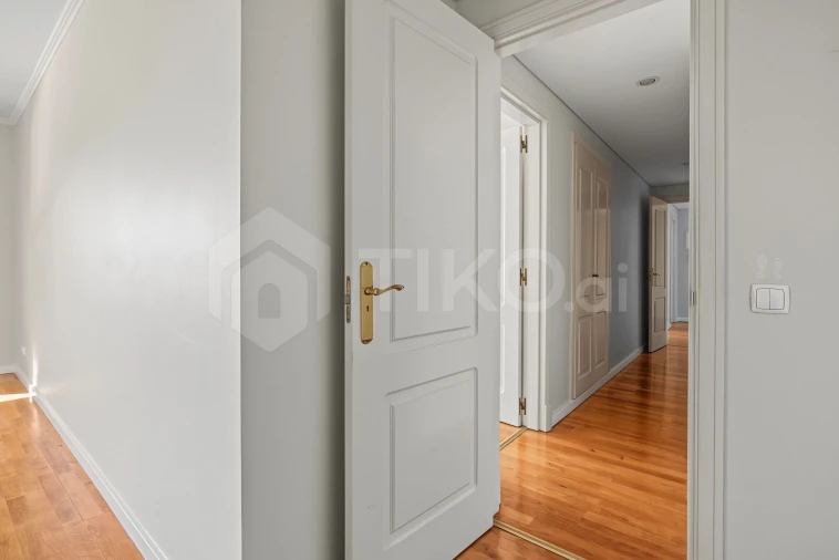 Apartamento T2 para Venda em Arroios Foto 18