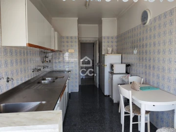 Apartamento T2 para Venda em Penha de França