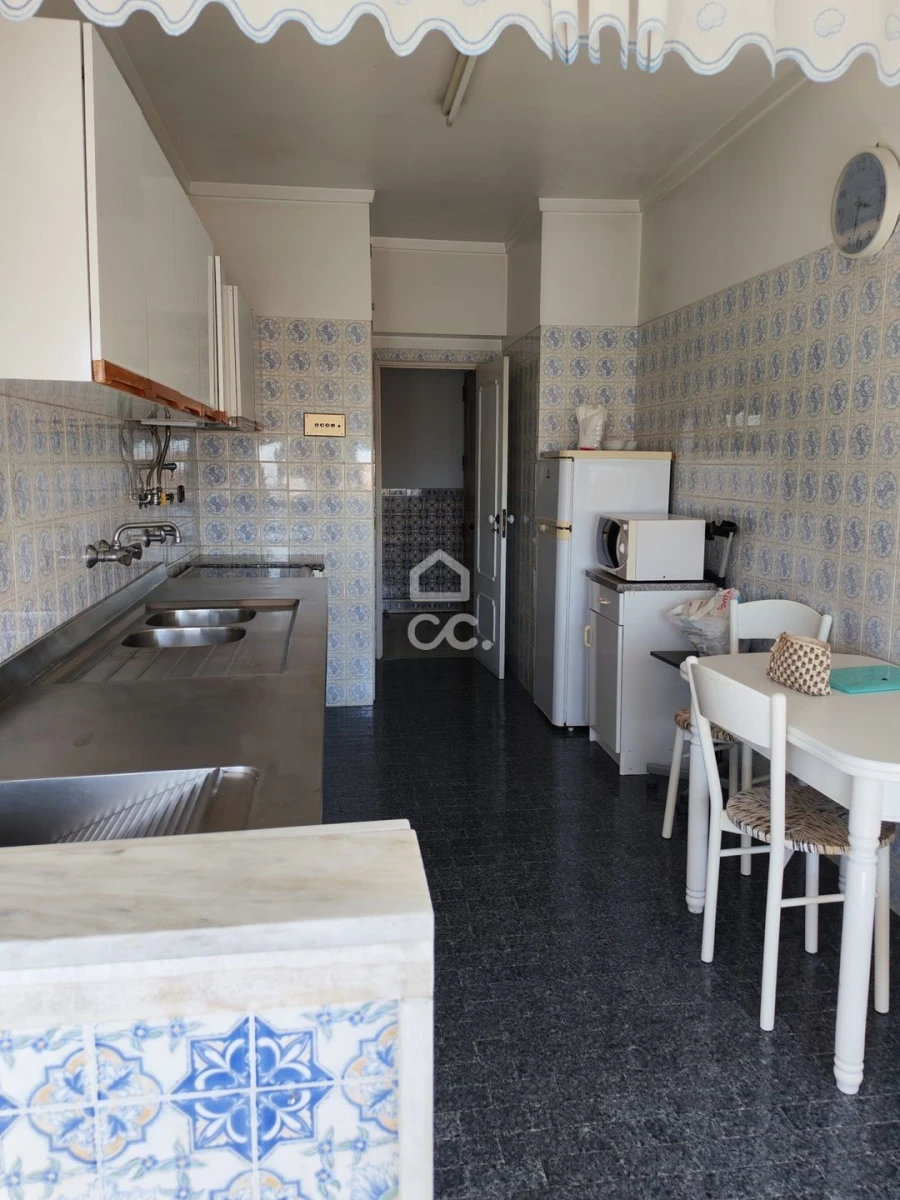 Apartamento T2 para Venda em Penha de França Foto 7