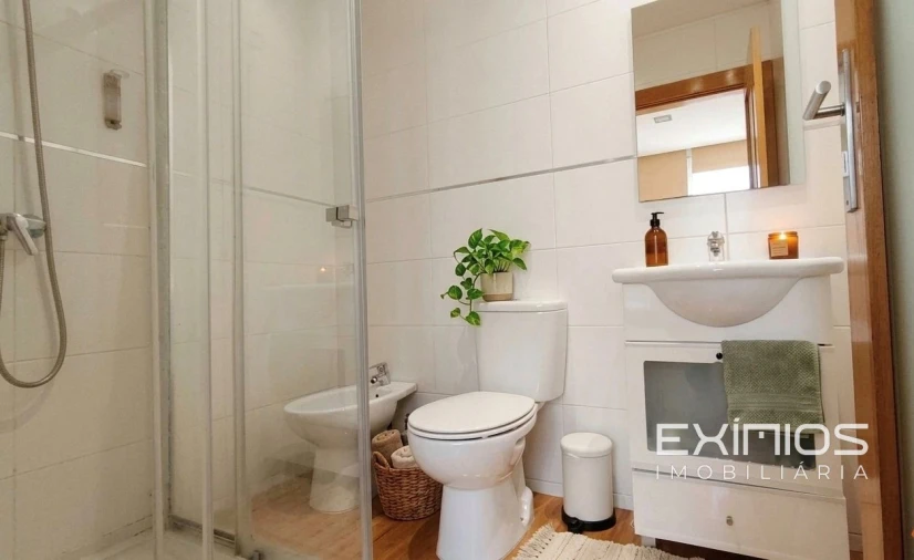 Apartamento T1 para Venda em Cedofeita, Santo Ildefonso, Sé, Miragaia, São Nicolau e Vitória Foto 6