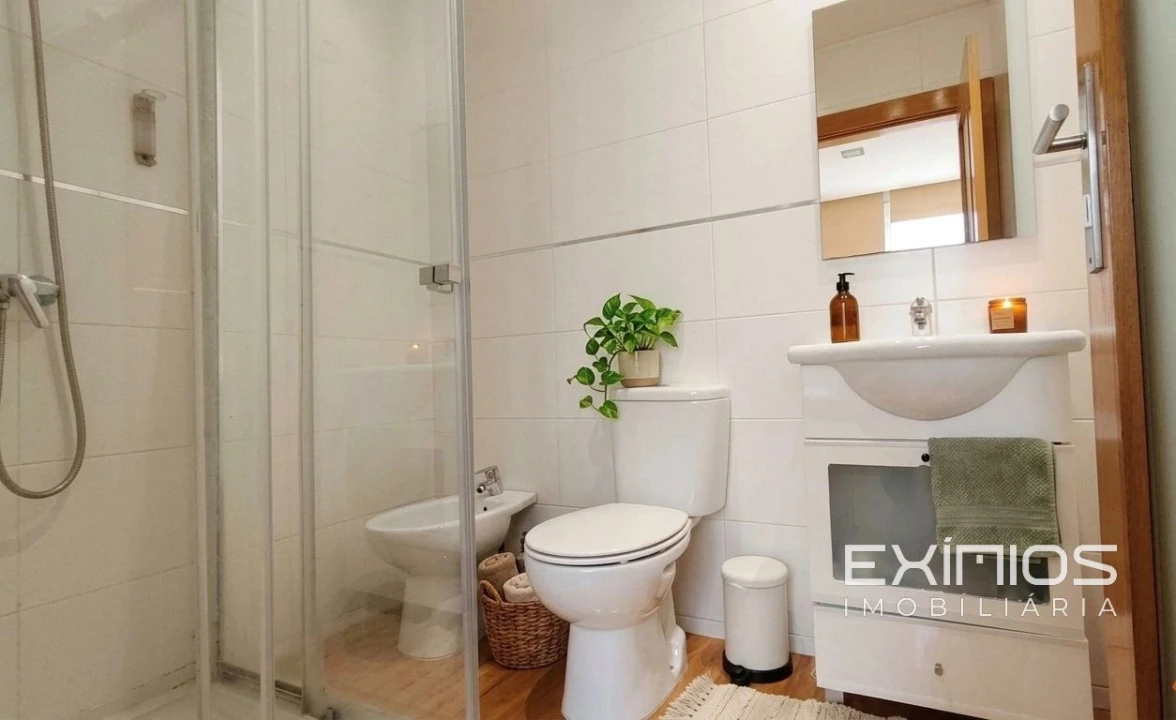 Apartamento T1 para Venda em Cedofeita, Santo Ildefonso, Sé, Miragaia, São Nicolau e Vitória Foto 6