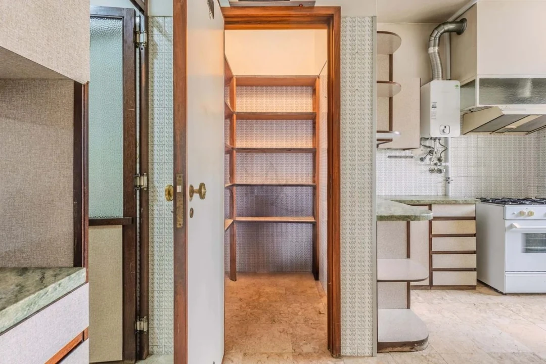 Apartamento T5 para Venda em Avenidas Novas Foto 31