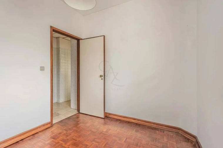 Apartamento T5 para Venda em Avenidas Novas Foto 18