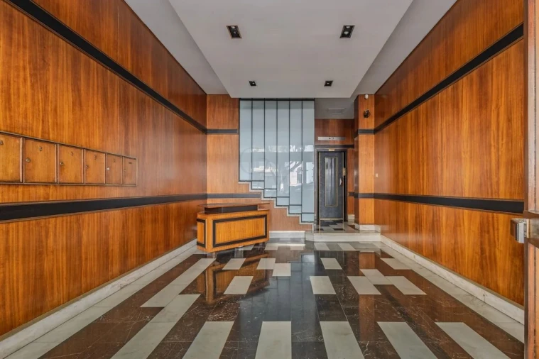 Apartamento T5 para Venda em Avenidas Novas Foto 29