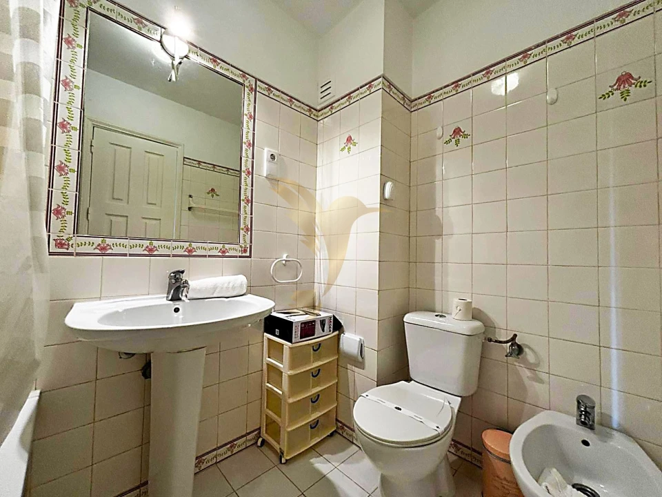 Apartamento T2 para Venda em Quarteira Foto 12