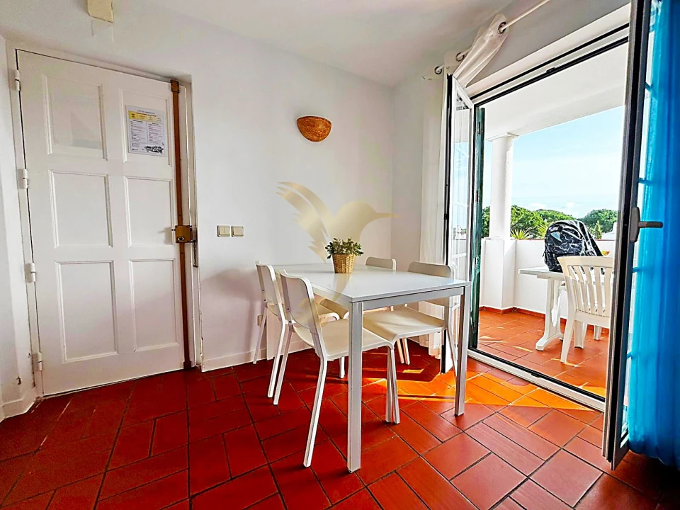 Apartamento T2 para Venda em Quarteira Foto 11