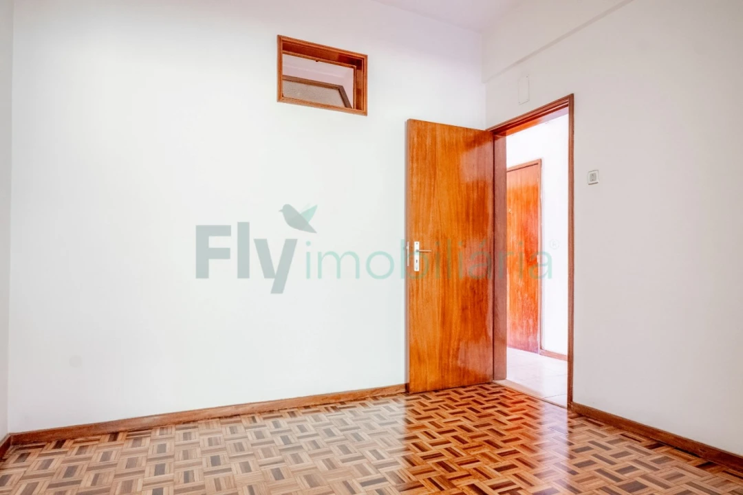 Apartamento T2 para Venda em Oliveira, São Paio e São Sebastião Foto 19