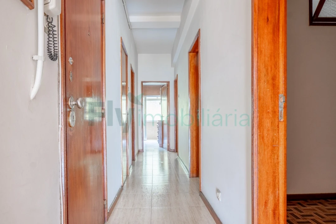 Apartamento T2 para Venda em Oliveira, São Paio e São Sebastião Foto 20