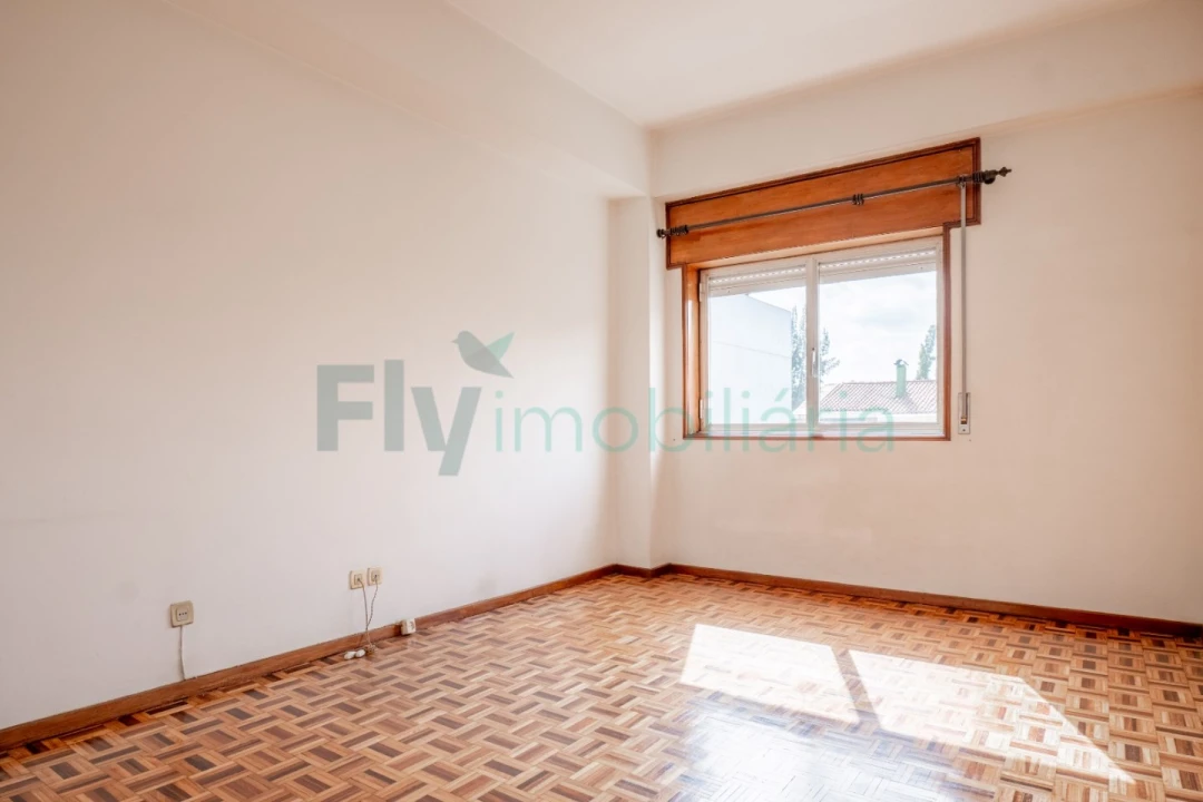 Apartamento T2 para Venda em Oliveira, São Paio e São Sebastião Foto 26