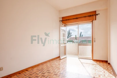 Apartamento T2 para Venda em Oliveira, São Paio e São Sebastião