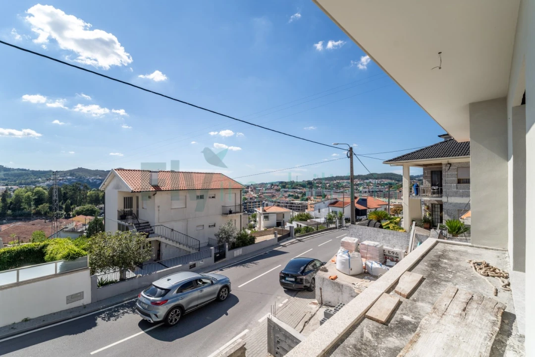 Moradia T3 para Venda em Caldas de Vizela (São Miguel e São João) Foto 9