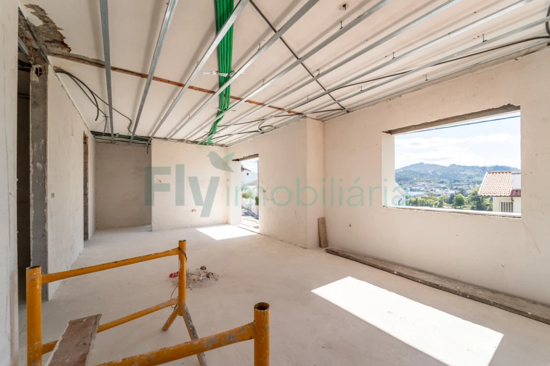 Moradia T3 para Venda em Caldas de Vizela (São Miguel e São João) Foto 14