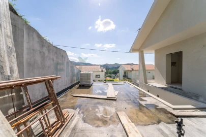 Moradia T3 para Venda em Caldas de Vizela (São Miguel e São João)