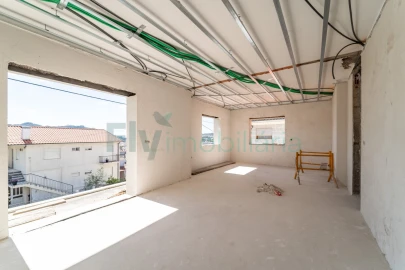 Moradia T3 para Venda em Caldas de Vizela (São Miguel e São João)