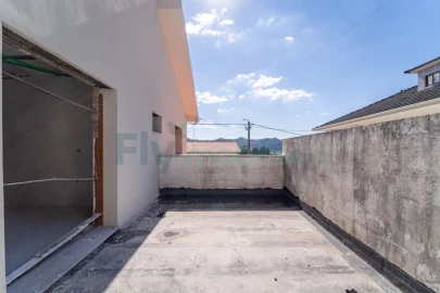 Moradia T3 para Venda em Caldas de Vizela (São Miguel e São João)